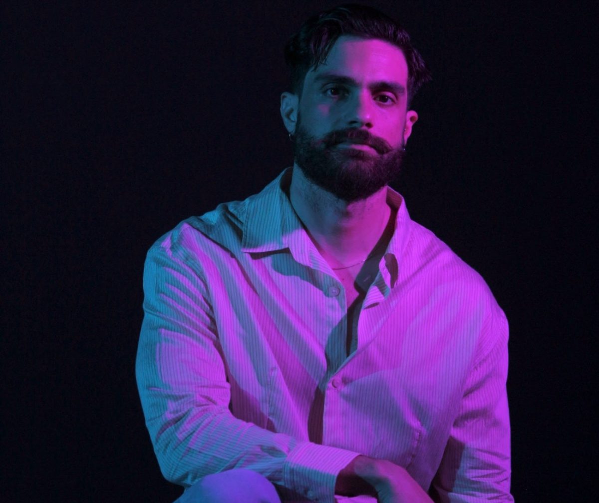 Ο Παναγιώτης Λάμπουρας μιλά για το απρόβλεπτο live του στην Αγγλικανική εκκλησία – Όλα όσα θα δούμε στις 24/1