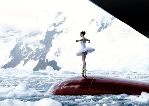 Victoria Dauberville: H Γαλλίδα μπαλαρίνα που χόρεψε στα παγωμένα νερά της Ανταρκτικής