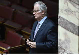 Κωνσταντίνος Τασούλας: Από συνεργάτης του Αβέρωφ στην υποψηφιότητα για την ΠτΔ