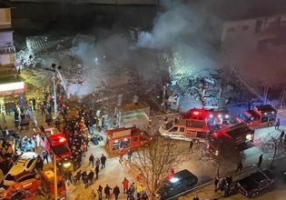 Τουρκία: Η συγκλονιστική στιγμή της κατάρρευσης τριώροφου στο Ικόνιο – Εγκλωβισμένοι και διασωθέντες