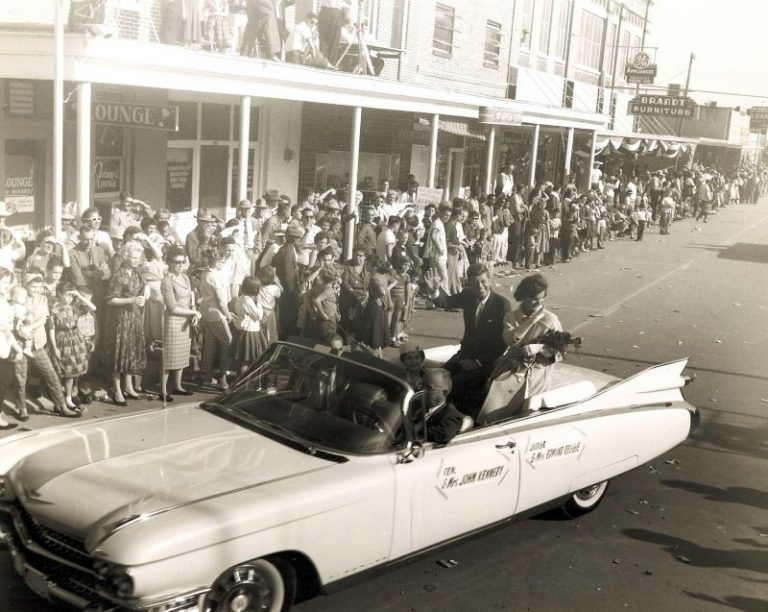 Κένεντι: Γιατί ο αποχαρακτηρισμός των εγγράφων για την δολοφονία του κρύβει παγίδες