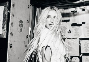 Kesha: «Το TikTok μπορεί να είναι προσωρινό, αλλά το TiK ToK είναι για πάντα»