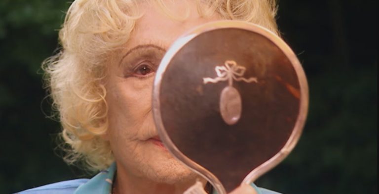 Λένι Ρίφενσταλ: Η κινηματογραφίστρια του Χίτλερ απογυμνώνεται σε νέο ντοκιμαντέρ