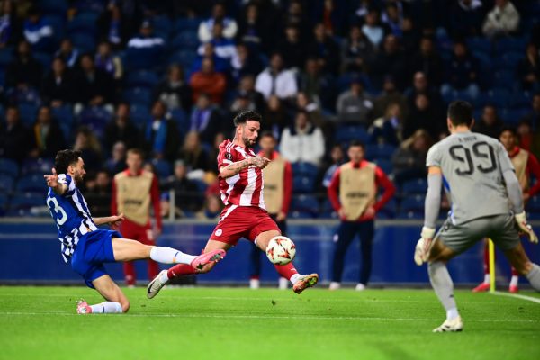 Καλή ευκαιρία με Βέλντε για τον Ολυμπιακό (vid)