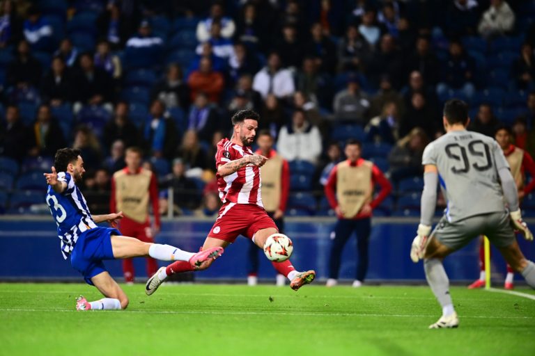 Καλή ευκαιρία με Βέλντε για τον Ολυμπιακό (vid)