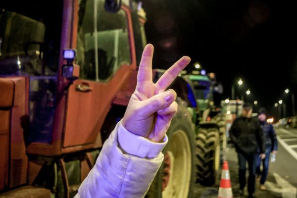 Αγρότες: Τα ενεργά μπλόκα στη Θεσσαλία – Οι προγραμματισμένες κινητοποιήσεις