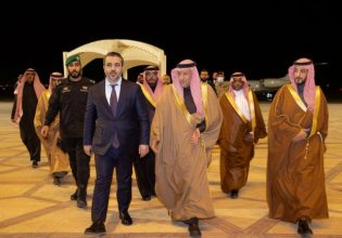 Συρία: Στη Σαουδική Αραβία η πρώτη επίσκεψη του νέου ΥΠΕΞ της de facto συριακής κυβέρνησης