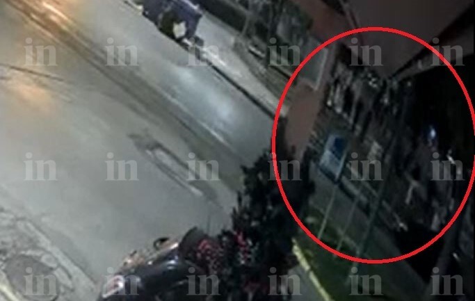 Άγρια επίθεση σε παρέα μαθητών από κουκουλοφόρους στον Άλιμο – Βίντεο ντοκουμέντο