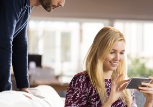 Η διαδικτυακή απιστία θεωρείται απιστία; Τι λένε οι ειδικοί