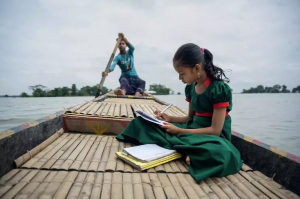 Κλιματική κρίση: Η μόρφωση του ενός παιδιού στα επτά διαταράχτηκε λόγω ακραίων φαινομένων το 2024