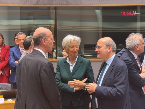 Εγκρίθηκε από το Ecofin η αναθεώρηση του Ταμείου Ανάκαμψης – Στο 64% η απορρόφηση