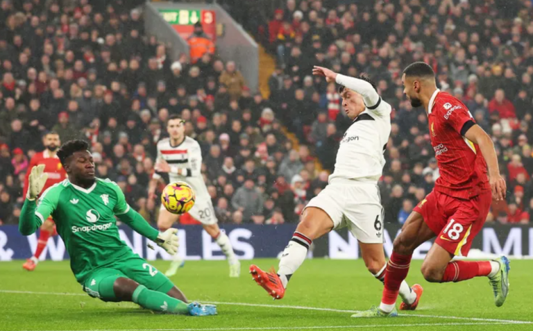 Λίβερπουλ – Μάντσεστερ Γιουνάιτεντ 2-2: Ισοπαλία στη ματσάρα του Άνφιλντ