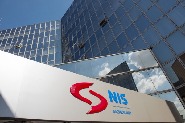 Σερβία: «Εχουμε τα χρήματα» για την εξαγορά του μεριδίου της Gazprom στο διυλιστήριο NIS