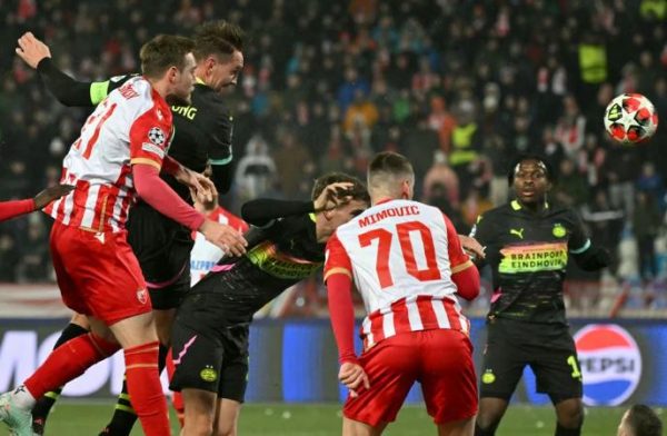 Ερυθρός Αστέρας – Αϊντχόφεν 2-3: Πέρασαν από το Βελιγράδι οι Ολλανδοί (vid)