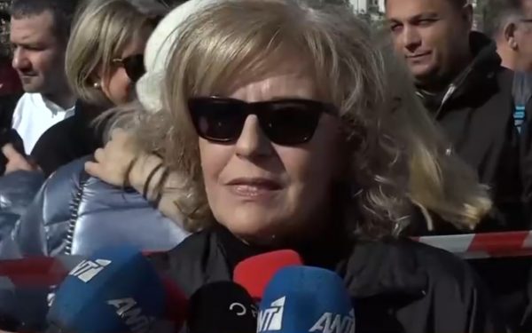 Μάγδα Φύσσα για Τέμπη: «Για μια στιγμή χάσαμε κι εμείς το οξυγόνο»