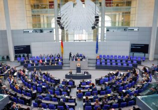 Γερμανία: Πολλοί Γερμανοί είναι δυσαρεστημένοι με την κατάσταση της δημοκρατίας