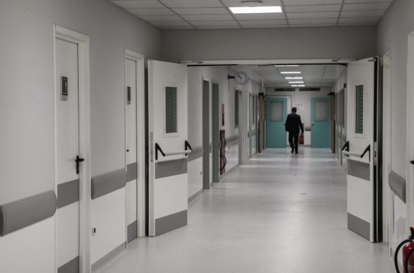 Πάτρα: «Μας έφυγες νωρίς» – Πέθανε από επιπλοκές 26χρονη που έκανε επέμβαση απώλειας βάρους
