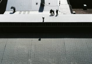 Εργασία: Οι τέσσερις κλάδοι που θα κυριαρχήσουν σε προσλήψεις το 2025