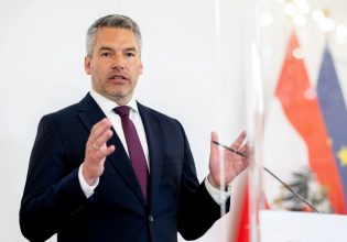 Αυστρία: Παραιτείται ο καγκελάριος Καρλ Νεχάμερ