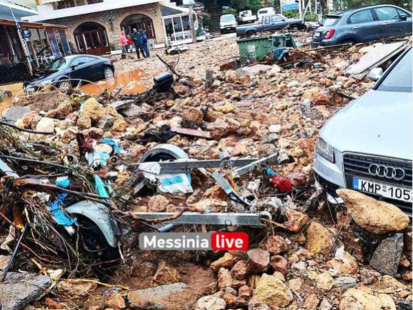 Κακοκαιρία στην Καλαμάτα: Μεγάλες καταστροφές στις Κιτριές – Χείμαρρος ξήλωσε δρόμο και παρέσυρα αυτοκίνητα