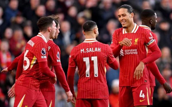 Εύκολο απόγευμα για τη Λίβερπουλ (4-1), επιστροφή στις νίκες για την Άρσεναλ (1-0)