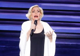 Μαρινέλλα: Πήρε εξιτήριο η σπουδαία τραγουδίστρια – Στο σπίτι της μετά από 113 μέρες νοσηλείας