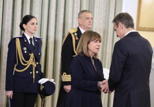 Αντίστροφη μέτρηση για νέο ΠτΔ – Στις 15/01 ο Κυρ. Μητσοτάκης στην Κατ. Σακελλαροπούλου