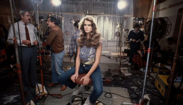 Βιασμός, πόνος, κακοποίηση, εθισμοί. Ό,τι και αν έζησε η Μπρουκ Σιλντς, ήταν λίγο για να τη ρίξει κάτω