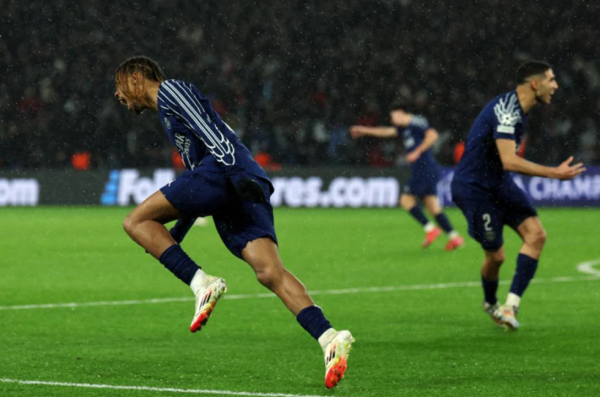 Παρί Σεν Ζερμέν – Μάντσεστερ Σίτι 4-2: Ανατροπή-όνειρο και στο καναβάτσο οι Πολίτες (vid)