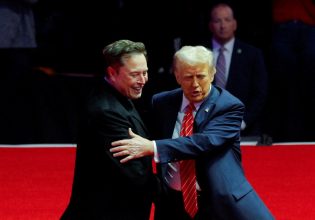 Ο Τραμπ «έσωσε» το TikTok για να το πάρει ο Μασκ; Οι όροι του για να μην κλείσει η πλατφόρμα