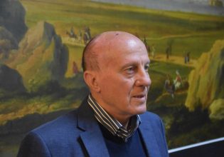 Μίμης Δομάζος: Ώρες αγωνίας για τον «Στρατηγό» των γηπέδων – Τι λέει ο γιατρός που τον φρόντισε