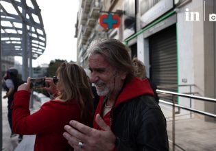 Τέμπη: Καταδικάζουν την κυβέρνηση «που έπνιξε στα χημικά τη συγκέντρωση» οι φωτορεπόρτερ