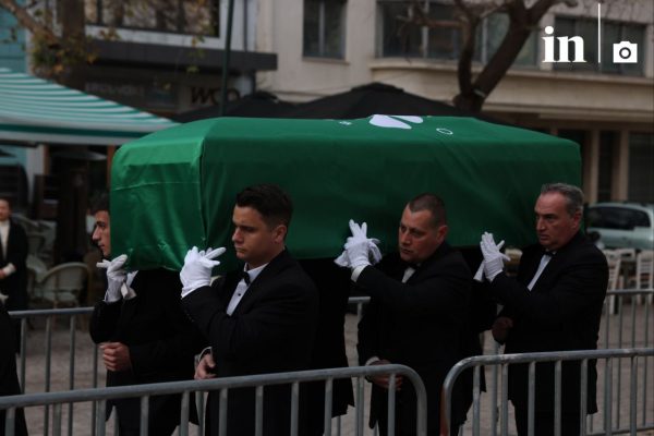 Μίμης Δομάζος: Το τελευταίο αντίο στον «στρατηγό» του ελληνικού ποδοσφαίρου