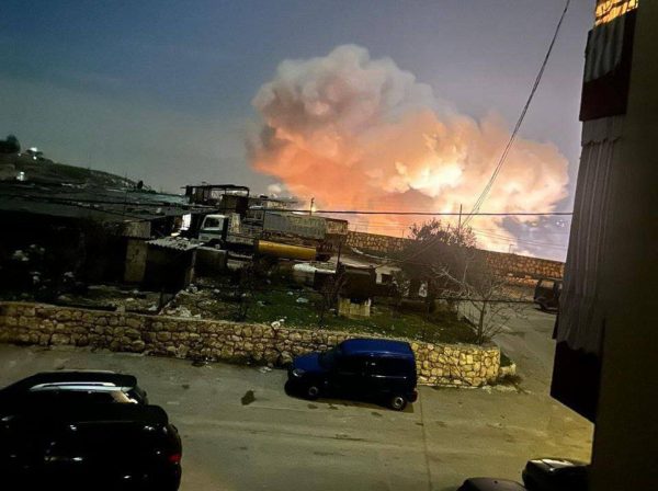 Λίβανος: Σφοδροί βομβαρδισμοί από το Ισραήλ σε «τοποθεσίες της Χεζμπολάχ»