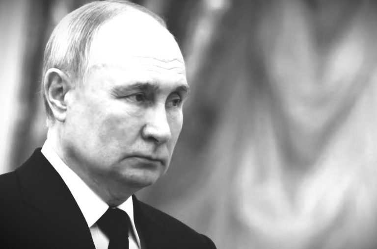 Τα βάζει με το «μαφιόζικο κράτος του Πούτιν» ο Βρετανός ΥΠΕΞ – «Τέλος η ειρήνη που ξέραμε»