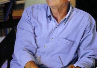 Σαράντος Καργάκος: «Δεν κρατούσατε και για μας έναν μεζέ;»