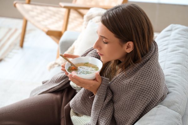 Ζεστές και θρεπτικές: Οι πιο γευστικές σούπες του χειμώνα