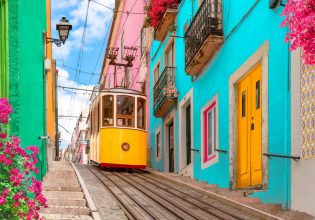 Διακοπές: Αυτές είναι οι 50 καλύτερες πόλεις για το 2025