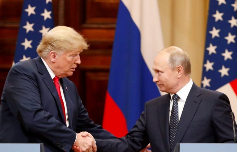 Ντόναλντ Τραμπ: «Είμαι ανοιχτός σε συνομιλίες για Ουκρανία και πυρηνικά» το μήνυμα Πούτιν στον πρόεδρο των ΗΠΑ