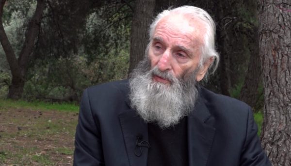 Νικήτας Τσακίρογλου: «Αποφεύγω να υπολογίζω τον χρόνο, είμαι ευτυχής και χορτασμένος»