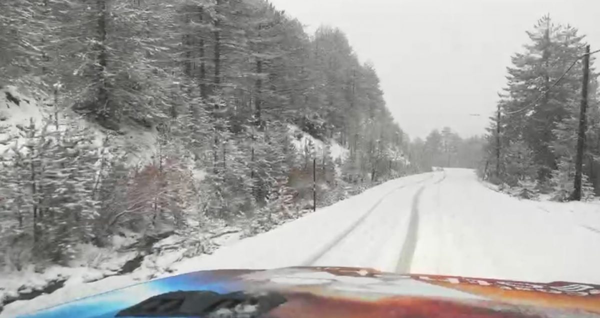 Χιονόπτωση: Στα λευκά ντύθηκε η βόρεια Ελλάδα – Όμορφες εικόνες από Δράμα, Μέτσοβο, Φλώρινα