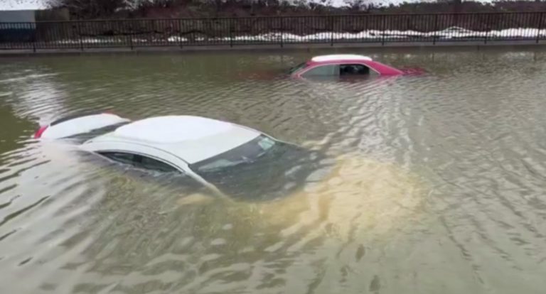 Στο έλεος της κακοκαιρίας η νοτιοανατολική Αμερική – Τουλάχιστον 9 νεκροί στην πολιτεία Κεντάκι
