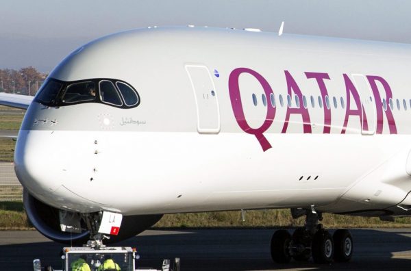 Qatar Airways: Υποστηρίζει ότι το πλήρωμα χειρίστηκε «κατάλληλα» την νεκρή επιβάτιδα
