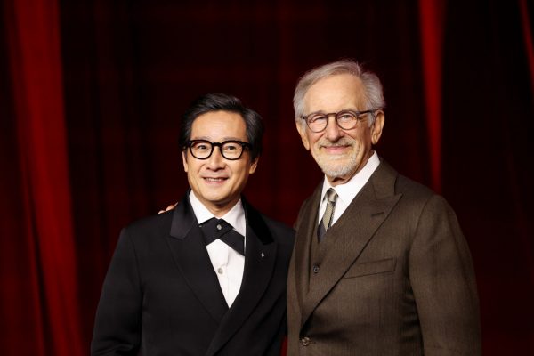 «Κάθε Χριστούγεννα μου στέλνει δώρο»: Η ξεχωριστή σχέση του Κε Χούι Κουάν με τον Στίβεν Σπίλμπεργκ εδώ και 40 χρόνια