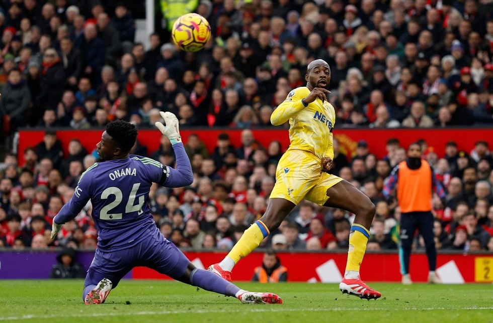 Μεγάλη νίκη της Κρίσταλ Πάλας στο Ολντ Τράφορντ (0-2)