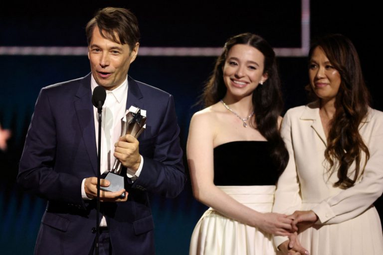 Critics Choice Awards 2025: Η «Anora» του Σον Μπέικερ είναι η μεγάλη νικήτρια των φετινών βραβείων