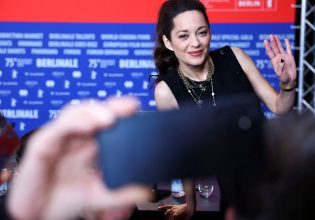 Μαριόν Κοτιγιάρ: H εικόνα μιας ηθοποιού είναι σαν τον στρεβλωμένο καθρέφτη της «Βασίλισσας του Χιονιού»