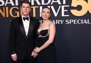 Κόλιν Τζοστ: Η μέρα που βούτηξε σε 12 κάδους σκουπιδιών για να μην στεναχωρηθεί η Σκάρλετ Γιόχανσον