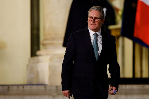 Κιρ Στάρμερ: Επικοινώνησε με τον Βολοντίμιρ Ζελένσκι για να του εκφράσει την υποστήριξή του