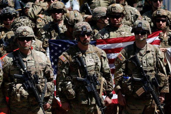 Μπορεί η Ευρώπη να υπολογίζει ακόμη ότι οι ΗΠΑ θα την υπερασπιστούν στο πλαίσιο του ΝΑΤΟ;